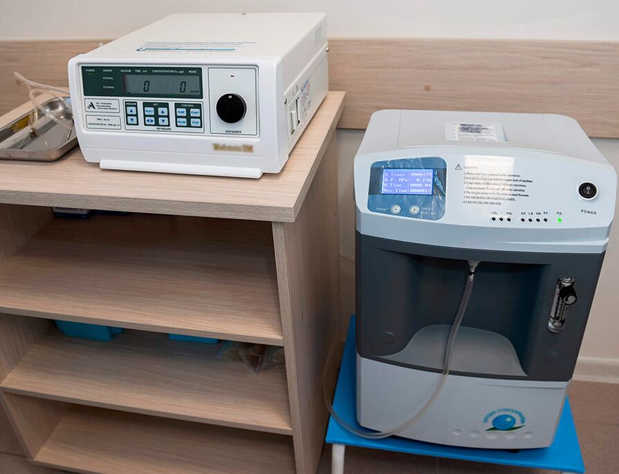 Ozonators for the production of medical ozone